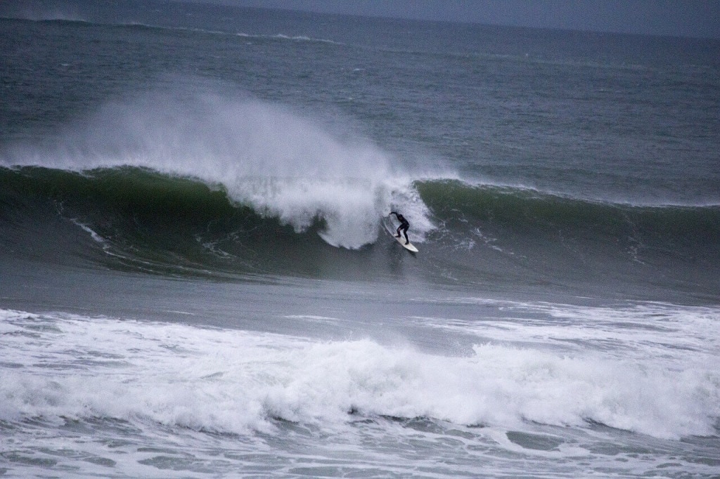 Lahinch surfing Ireland
