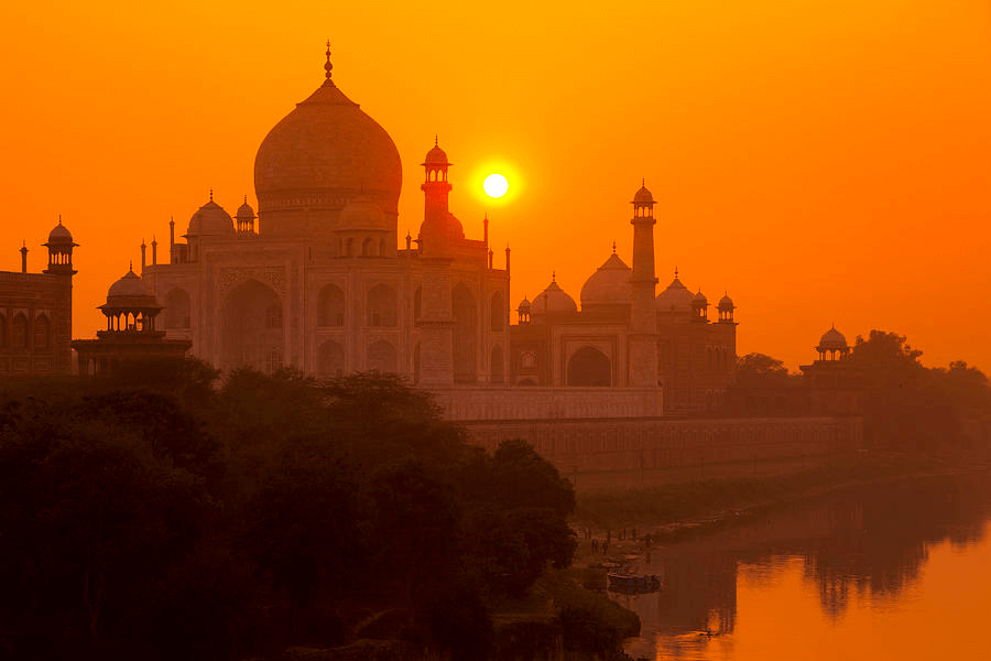 Taj Mahal India - Best Sunset Locations Around The World