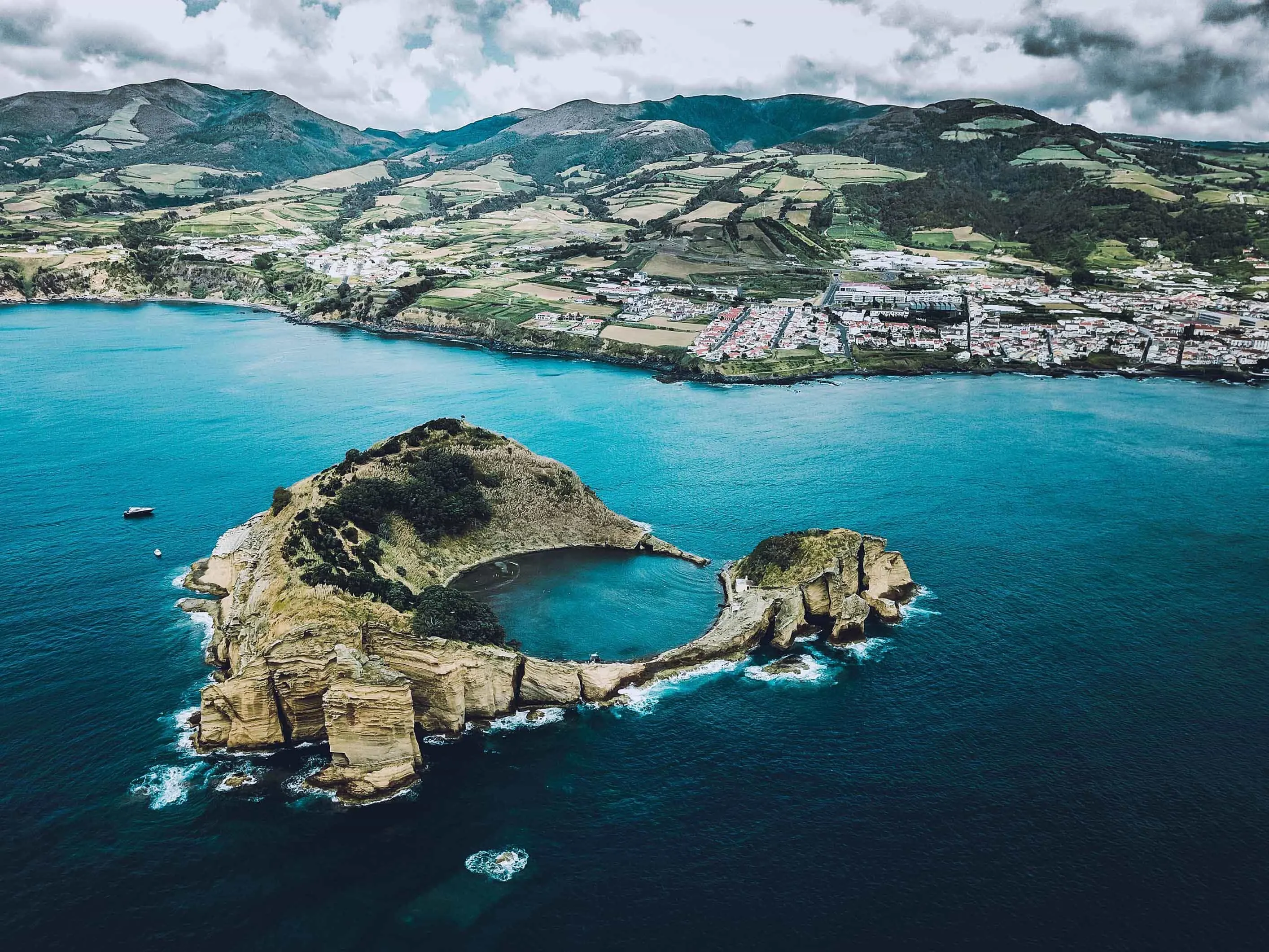 20 Unmissable Things To Do On São Miguel Island, Azores - Sao Miguel Snorkel Island 
