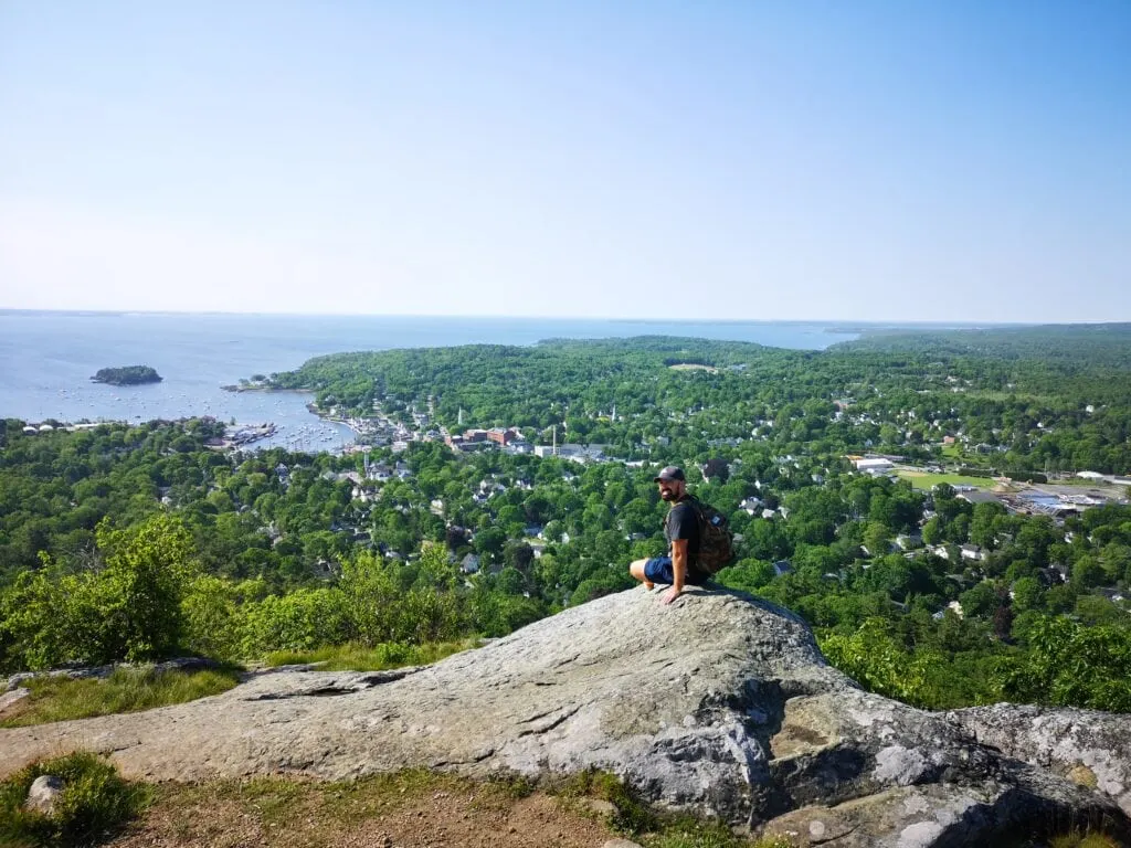 Exploring the coastal Maine from Boston to Acadia National Park.
