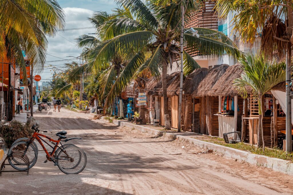 Picture of Holbox street, showing how easy it is to walk around the island